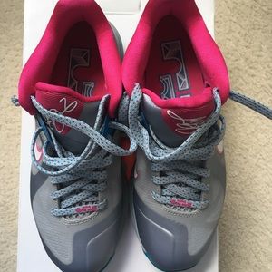 Men’s Nike Lebron 9 Low